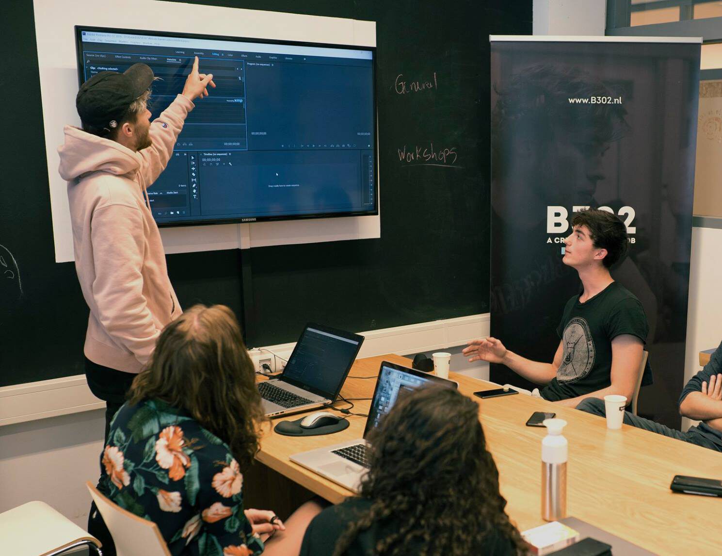 41899021_1867692506618358_954951558397689856_o